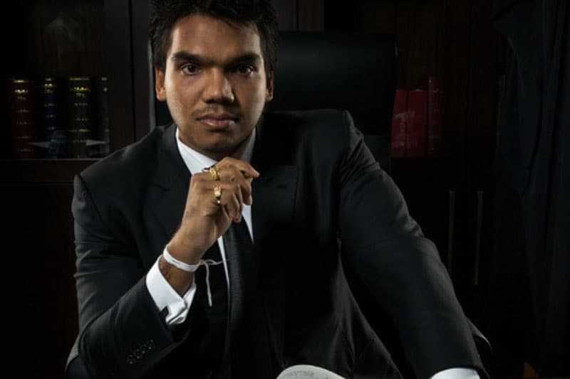 21 රැලිය කටමුල තියෙද්දී නාමල්ගේ උපාධි සහතිකය ගැන බරපතල අනාවරණයක් !