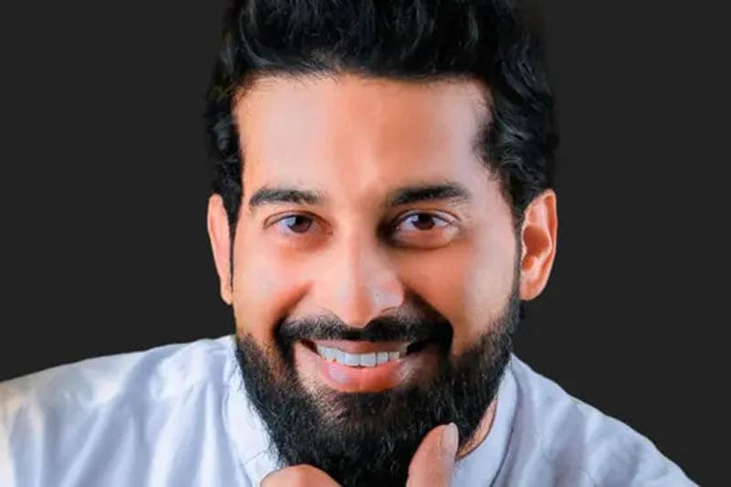 වැලිගම ප්රා.ස සභාපති වෙඩි ප්රහාරයකින් ජීවිතක්ෂයට