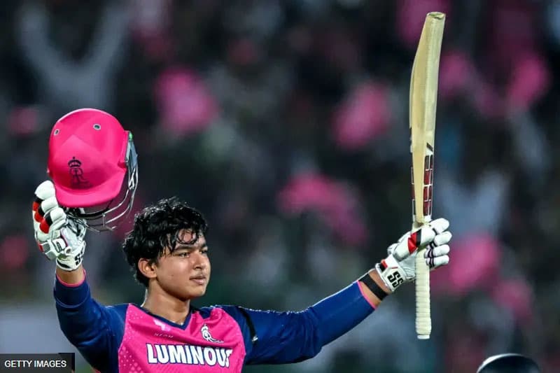 වයිභව් සූර්යවංශි: ක්රිකට් ඉතිහාසයේ සහ IPL ඉතිහාසයේ වාර්තා බිඳ දැමූ 14 හැවිරිදි ක්රීඩකයා