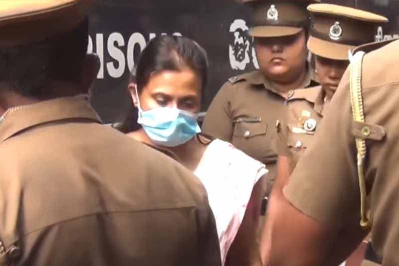 විශේෂඥ ස්නායු ශල්ය වෛද්යවරිය ඇතුළු තිදෙනාගේ ඇප ඉල්ලීම ඉවතට