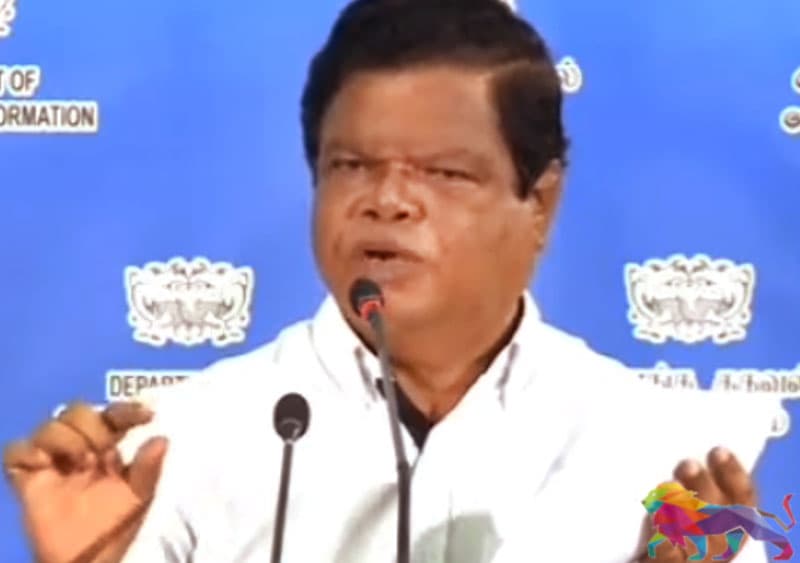 ජනාධිපති ලේකම්ට පඩිය ආපසු ඉල්ලීමේ “ශුද්ධවූ අයිතියක්” ඇති බව රජය පවසයි