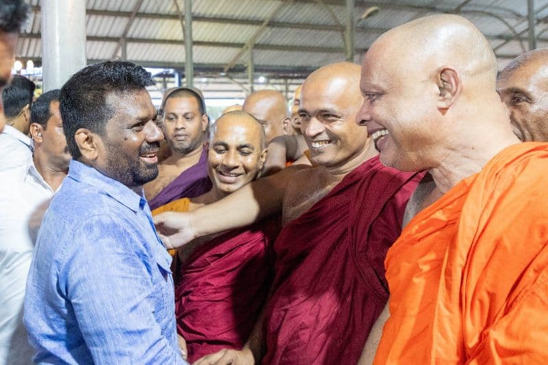නීතියේ ආධිපත්යයෙන් තොරව ආර්ථිකයක් හැදිය නොහැකියි: ජනපති නිකවැරටියේදී කියයි