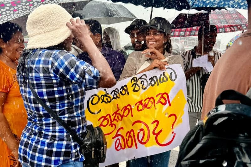 නව ත්රස්ත පනතට එරෙහිව කොළඹදී දැවැන්ත විරෝධයක්