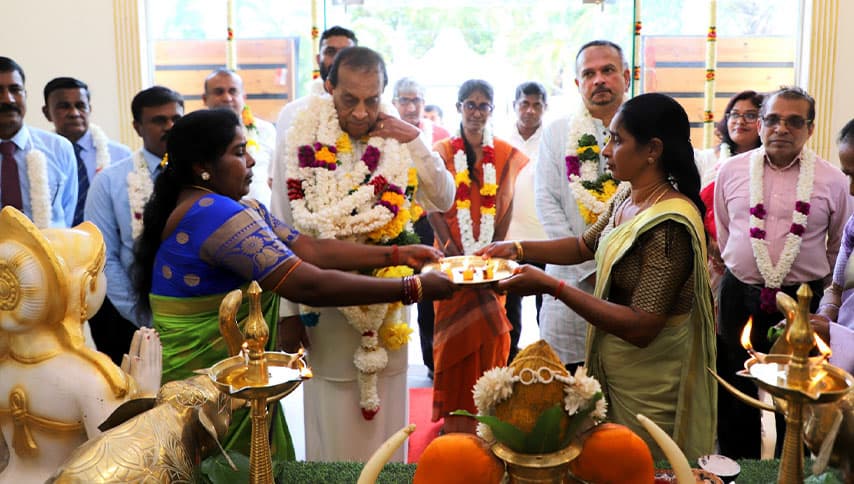 කරු ජයසූරිය තැනූ ජාතික සමඟියේ පාලමට දශකයක්