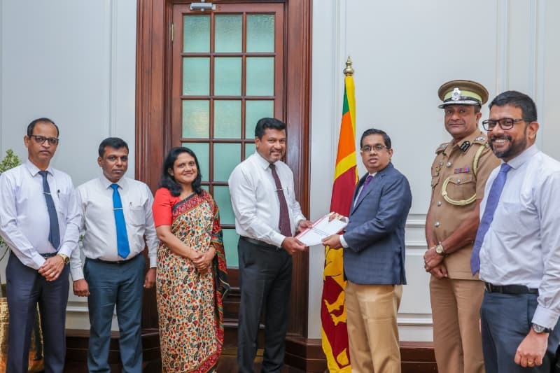 චීවරය සහ බන්ධනාගාර නීතිය: නව සංශෝධනයක් කරළියට