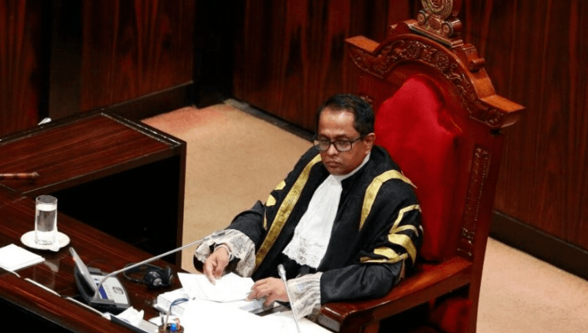 කථානායක විශ්වාසභංගය වටා පාර්ලිමේන්තුවේ උණුසුම් අර්බුදයක්