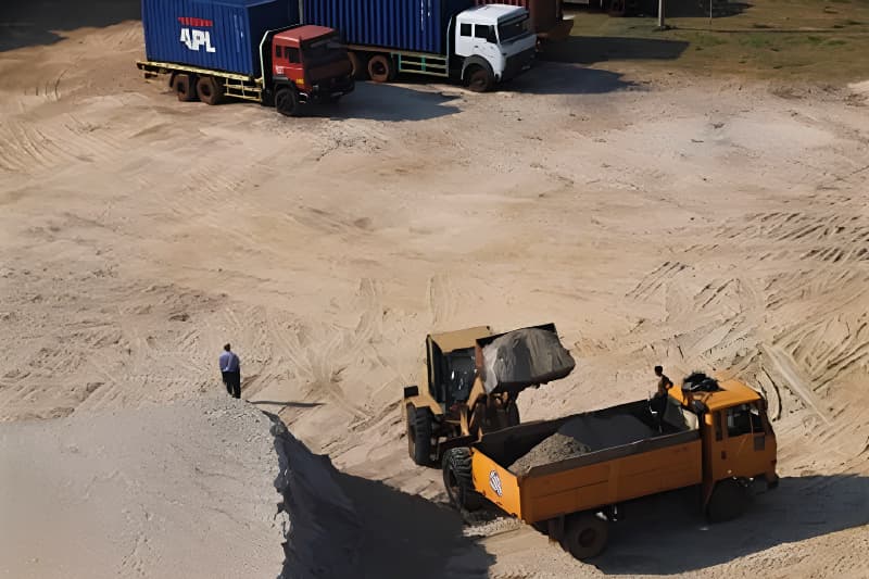 ඛනිජ වැලි ඒකාධිකාරය හමුවේ කාර්මික අනාගතය අර්බුදයකද?
