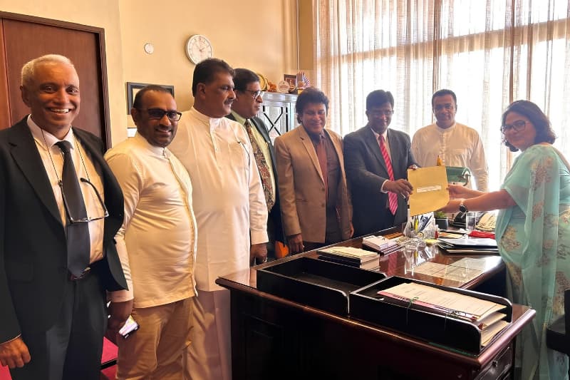 කථානායක ජගත් වික්රමරත්නට එරෙහිව චෝදනා 50ක විශ්වාසභංගයක්