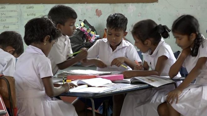 එදා බැරි වුනු අධ්යාපන ප්රතිසංස්කරණ අද කරන්න පුළුවන් ඇයි? - (ආචාර්ය සුජාතා ගමගේ )