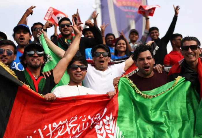 afghan fans