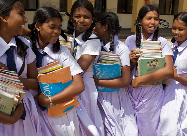 අධ්යාපනය ගොඩ දැමීම කණ්ඩායම් කල්ලි වලට කළ නොහැක | කුසල් පෙරේරා